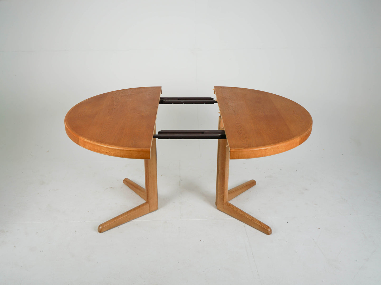 Vintage Ausziehtisch Eiche rund von Bramin, Mid-Century