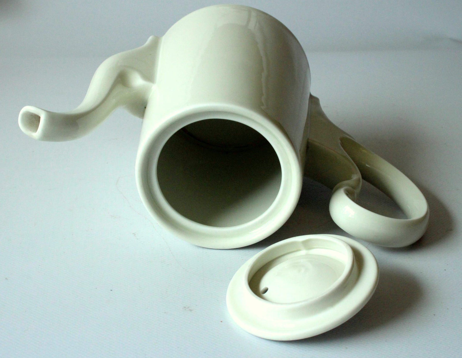 Vintage Kaffeekanne HKE Porzellan mit versilberter Warmhaltehaube