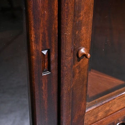 Vintage Teeschrank „Veränderte #90“ von Matsumoto Mingei