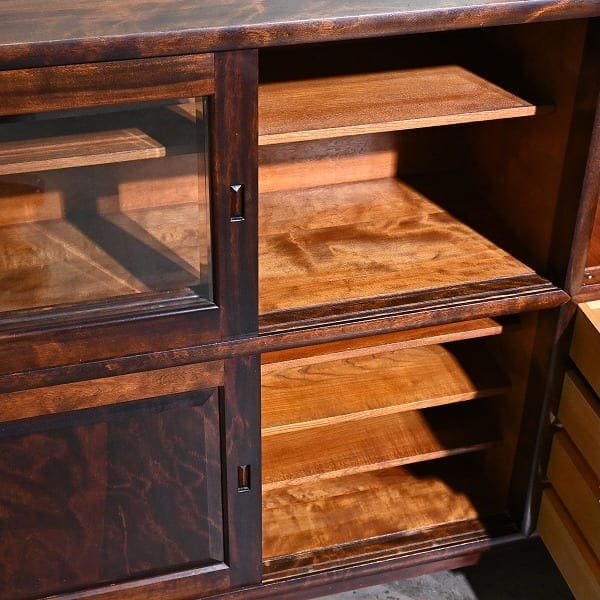 Vintage Teeschrank „Veränderte #90“ von Matsumoto Mingei