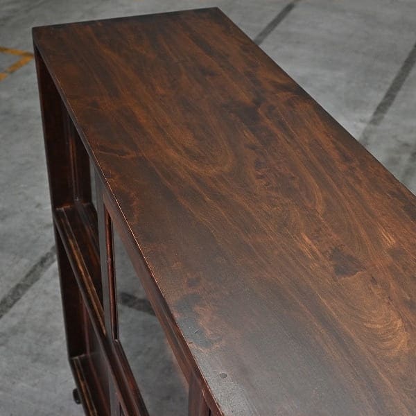 Vintage Teeschrank „Veränderte #90“ von Matsumoto Mingei