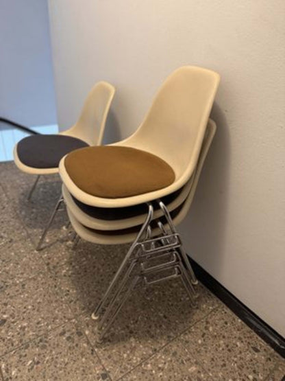 Vintage Stuhl DSS von Charles und Ray Eames für Herman Miller Set von 4