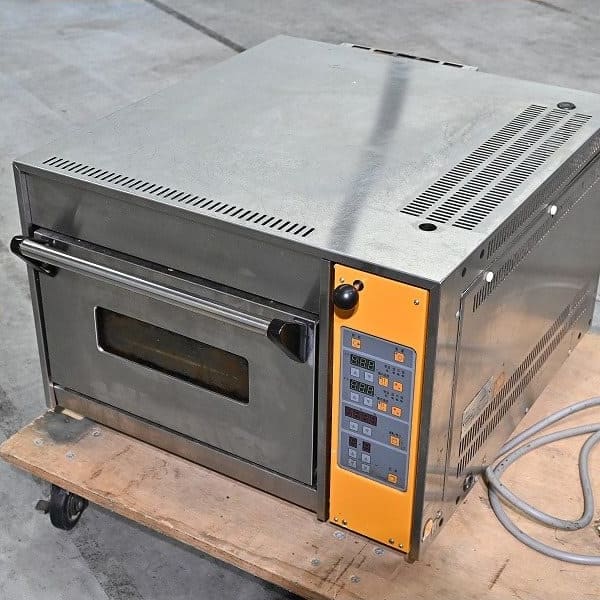 Vintage Elektro-Ofen WEE-11T von World Seiki für Profiküche