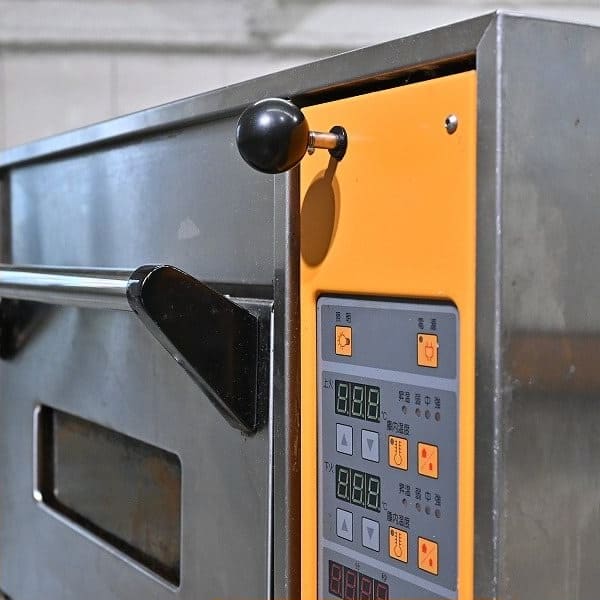 Vintage Elektro-Ofen WEE-11T von World Seiki für Profiküche