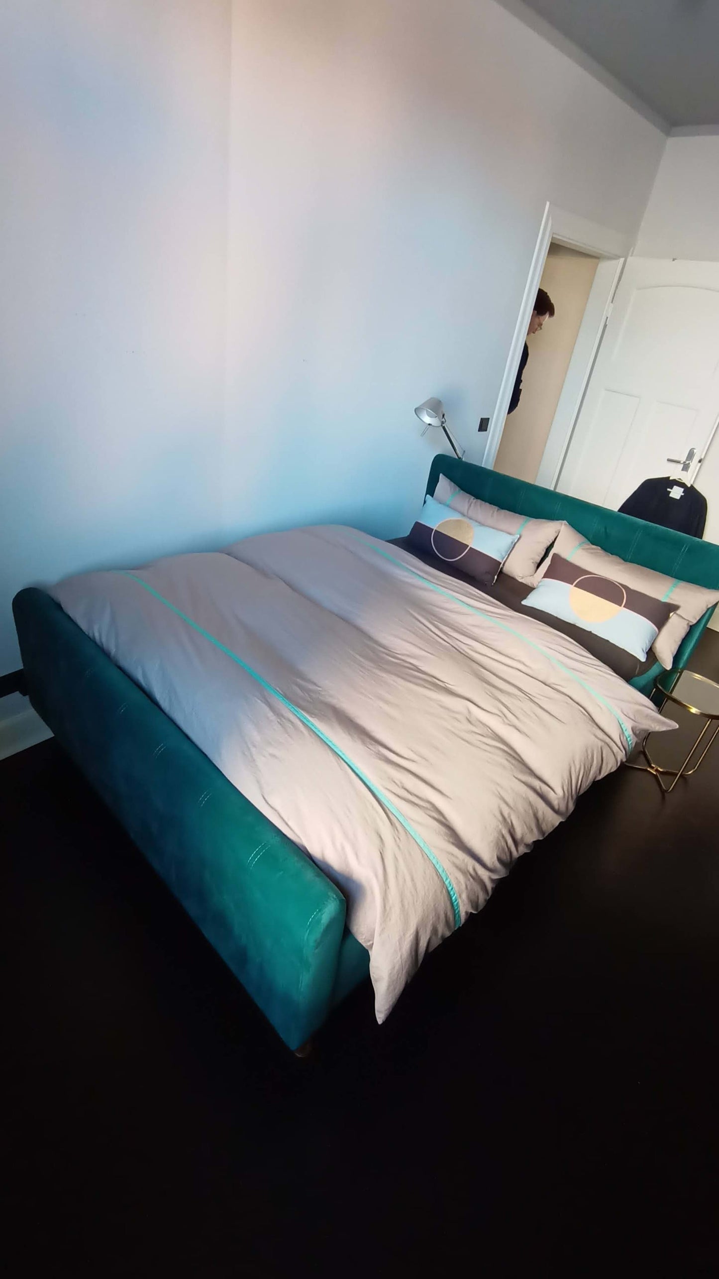 Bett Dreamline von Hasena mit Premiummatratze von Schramm wie neu Höhe 23 cm