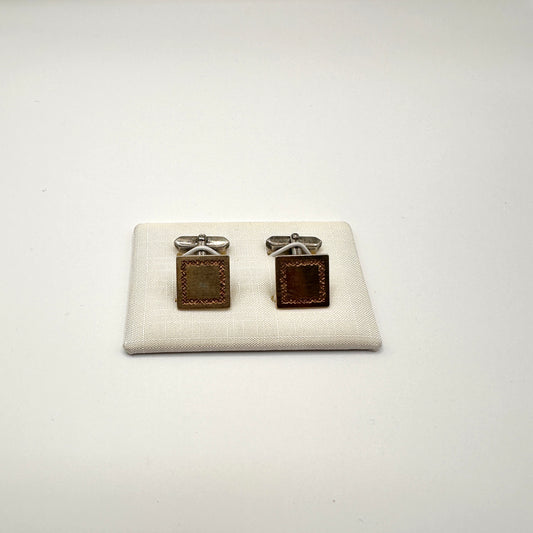 Vergoldeter Manschettenknopf aus 800er Silber