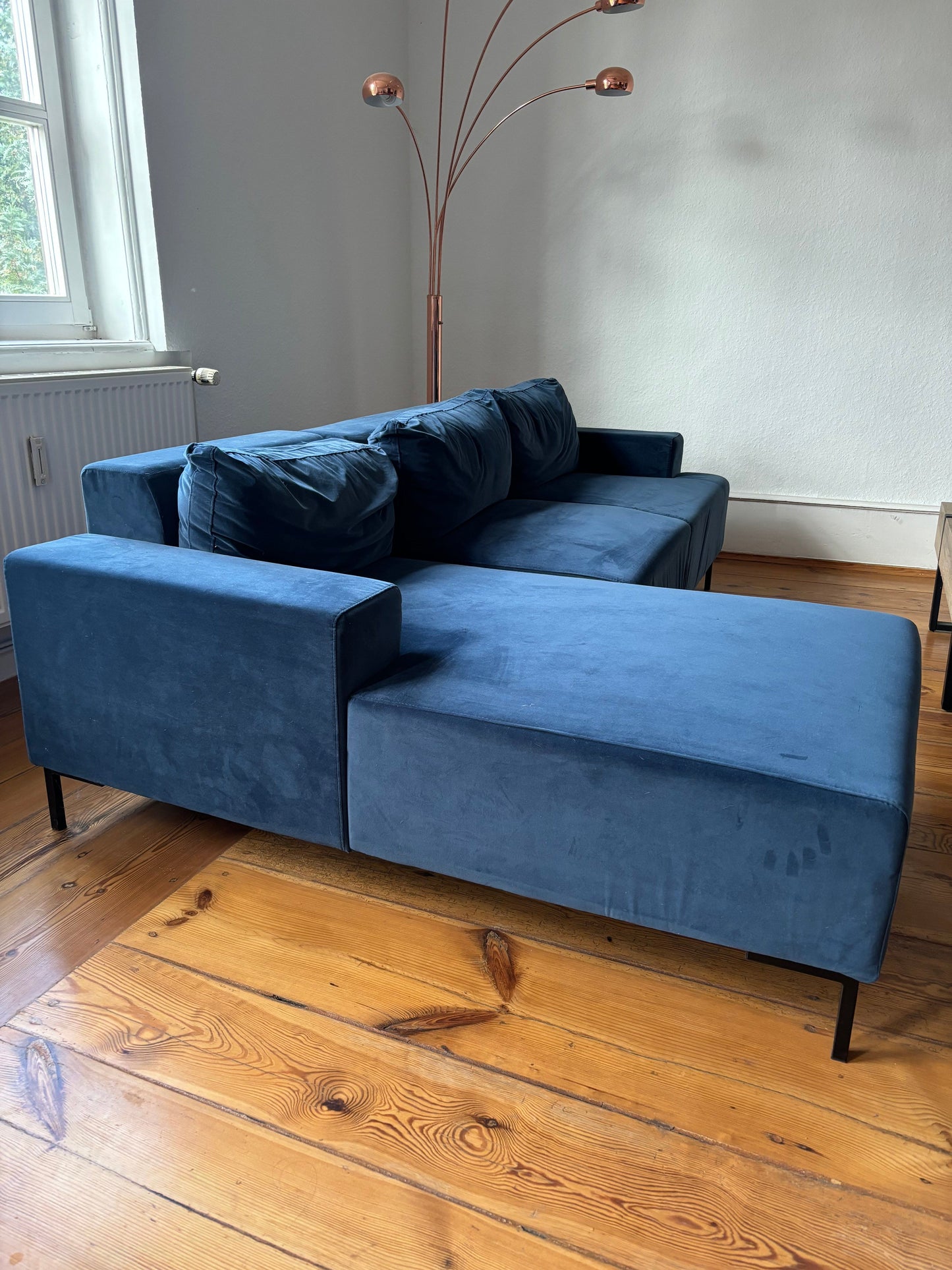Vintage 3-Sitzer Sofa Frederik von Made.com blau