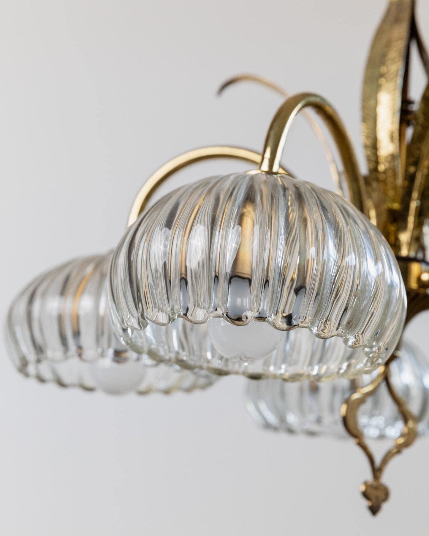 XL Vintage Kronleuchter aus Murano Glas und Messing, Liberty Style Italien 1960er