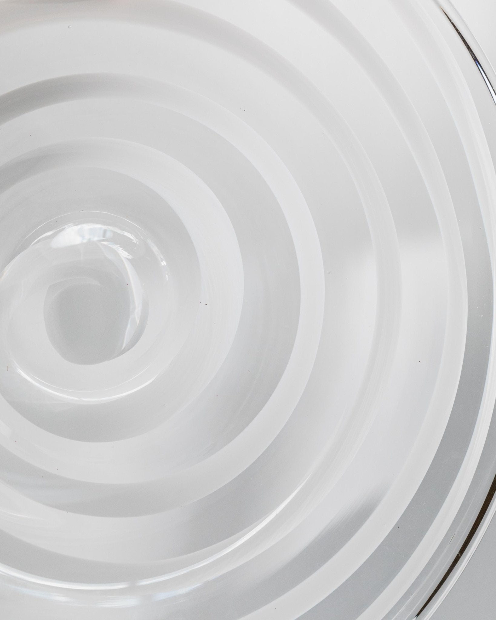 Vintage Schale Murano Glas von Murano Italy, klare und weiße Swirls, 1970er, dekorativ