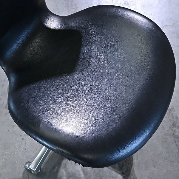 Vintage Stuhl Kabuto Chair von Isamu Kenmochi für Tendo auf Rollen