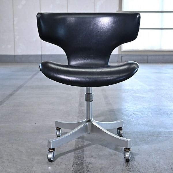 Vintage Stuhl Kabuto Chair von Isamu Kenmochi für Tendo auf Rollen