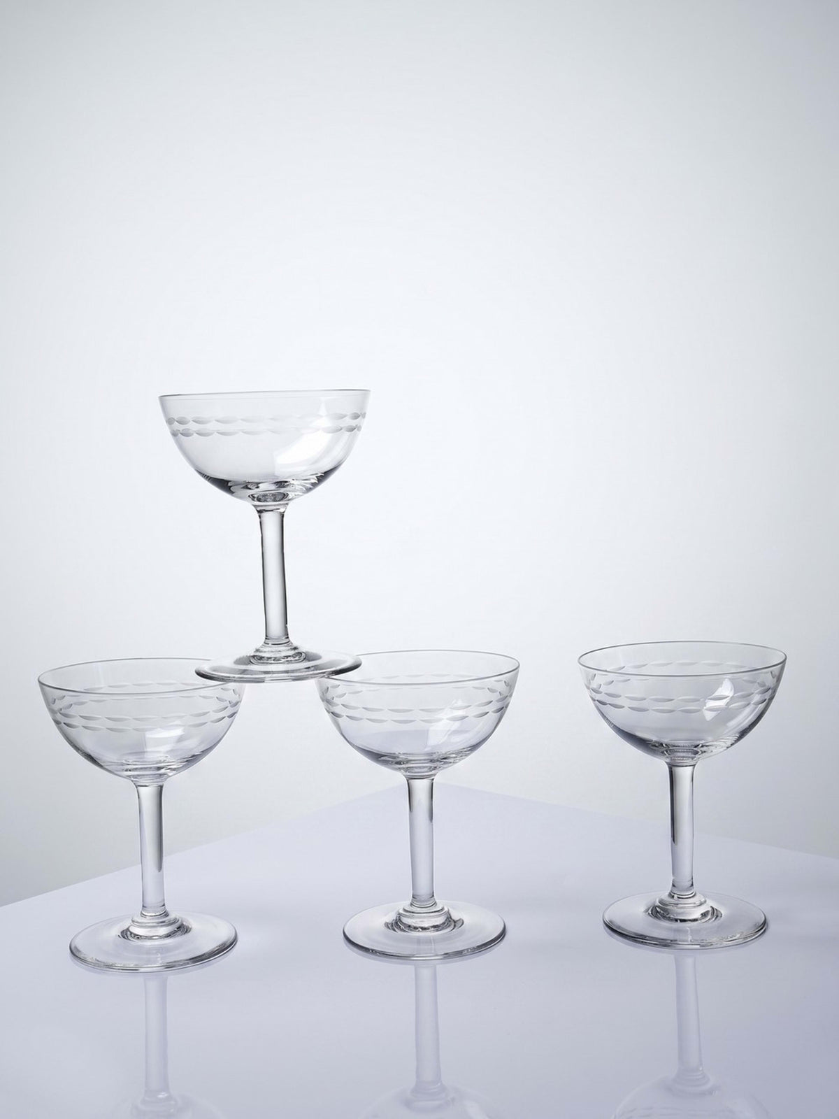 Set von 4 Vintage Champagnerschalen "Marie-Antoinette" Art Déco