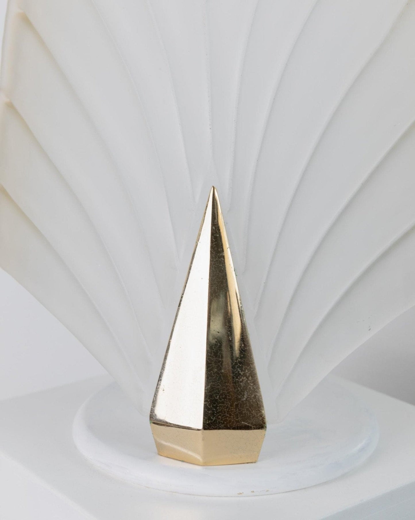 Vintage Murano Glass Table Lamp Leaf Shape White Gold Metal Base Italy 1980s