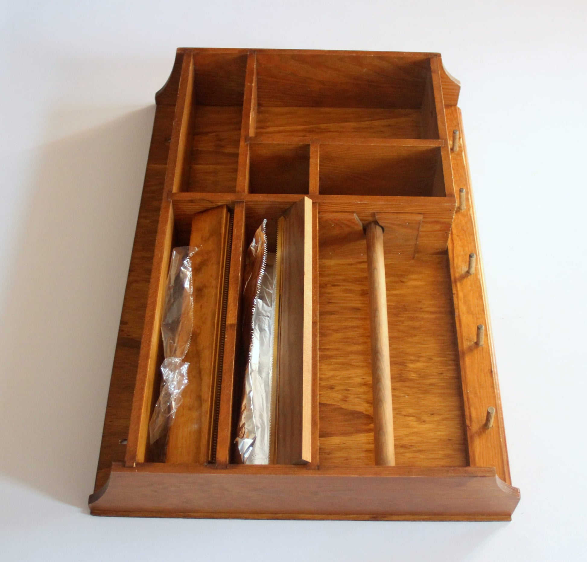Vintage Wandregal Gewürzregal aus Holz, Mid Century