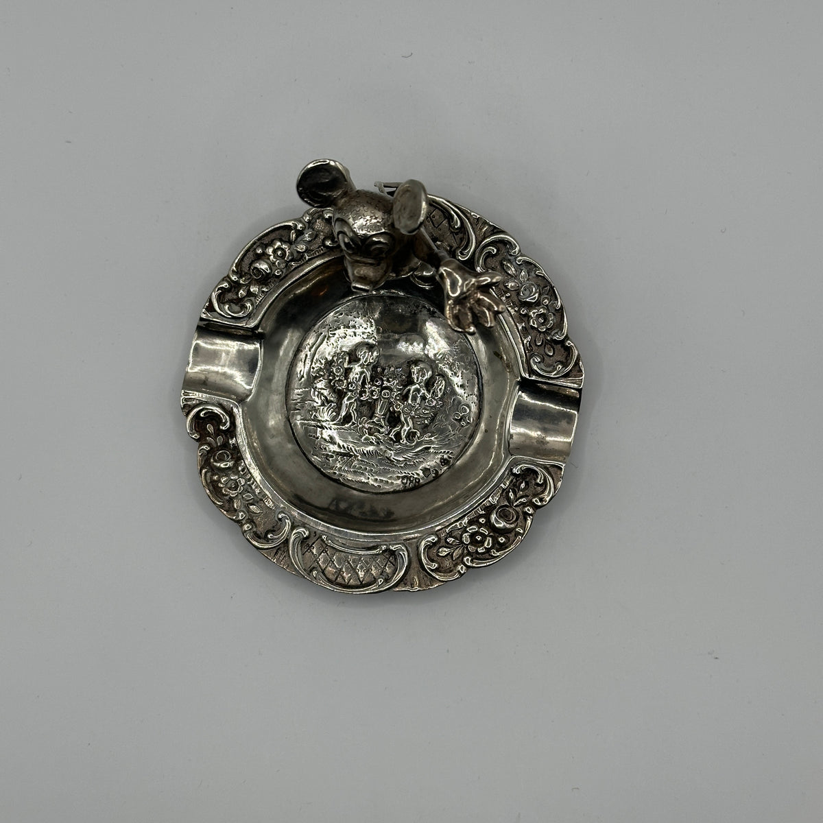Vintage Mickey Mouse Aschenbecher 925er Silber Reliefszene und skulpturaler Charakter
