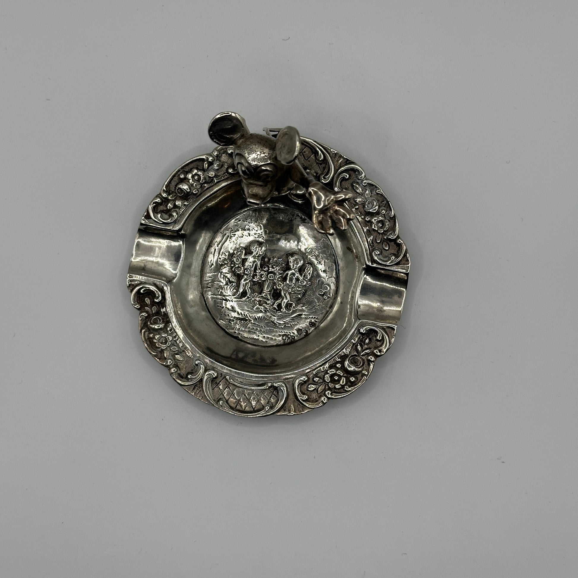 Vintage Mickey Mouse Aschenbecher 925er Silber Reliefszene und skulpturaler Charakter
