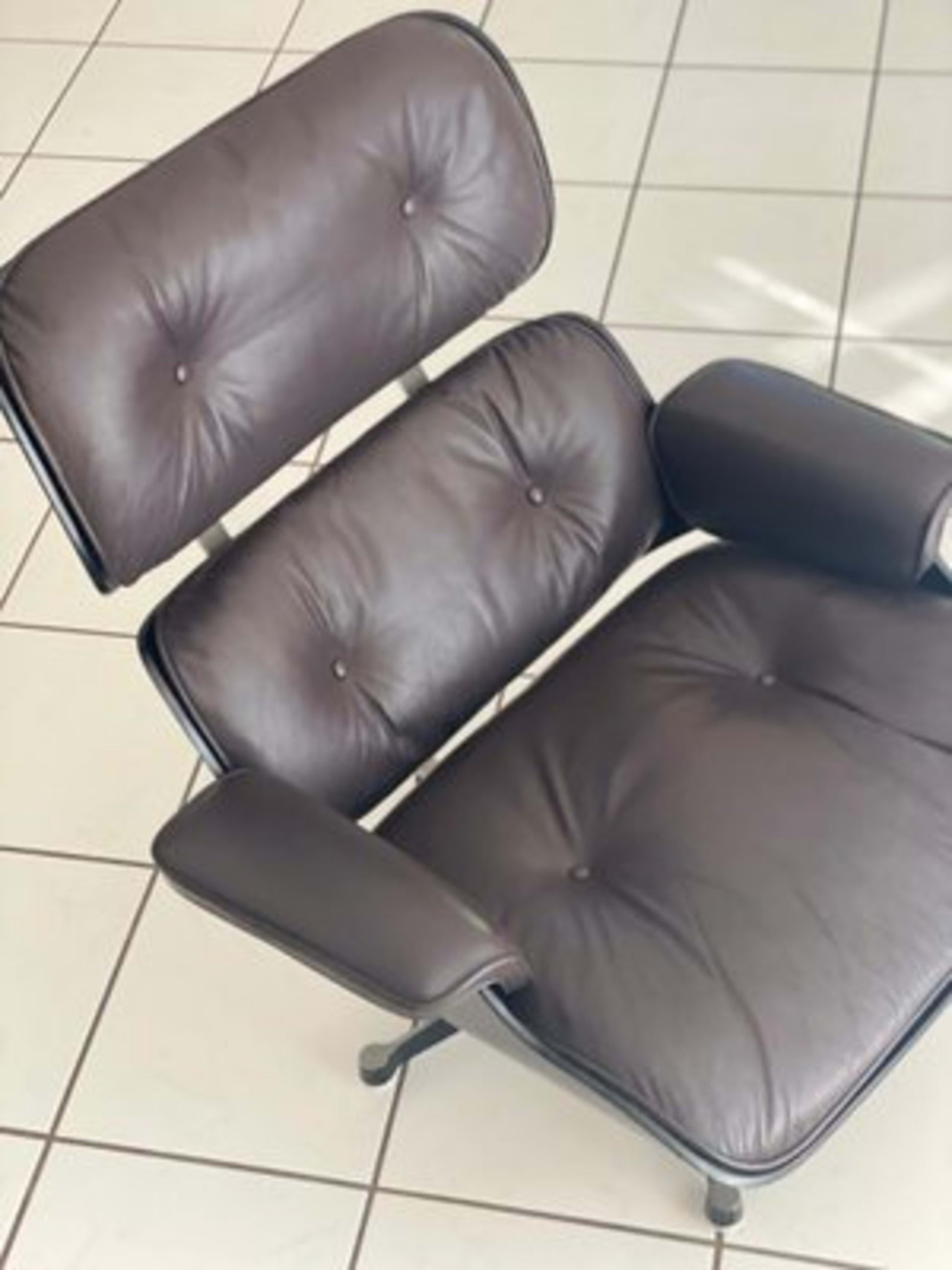 Vintage Lounge Sessel Set von 2 von Charles und Ray Eames für Herman Miller schwarz