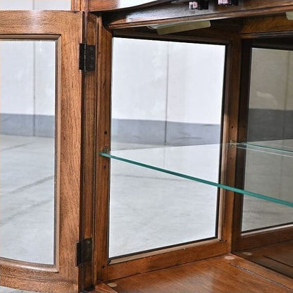 Vintage Vitrine Grand Villa von Drexel Heritage mit Glaseinlegeböden und Beleuchtung