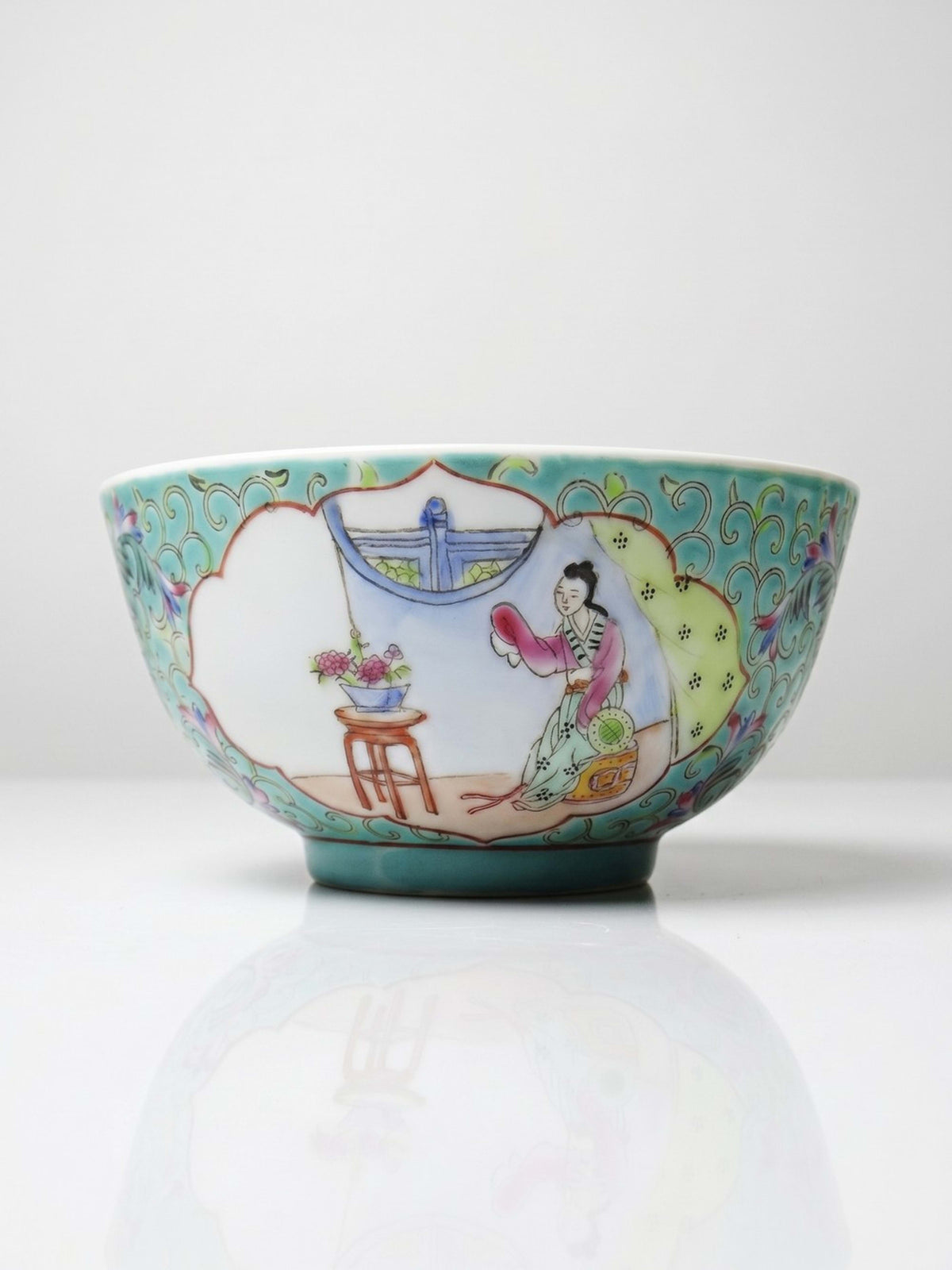 Vintage Porzellanschale Famille Rose Jingdezhen, Damen-Motiv 60er