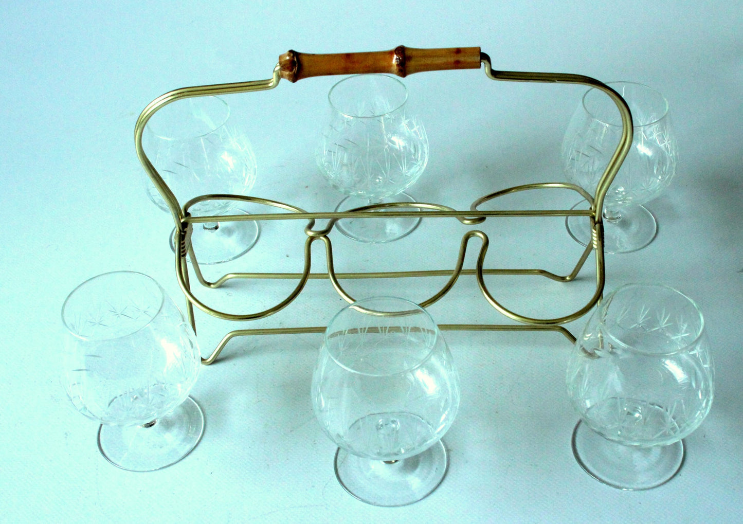 Set von 6 Vintage Cognacgläsern im Messingständer