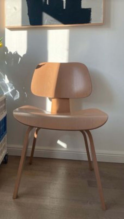Vintage Stuhl DCW von Charles und Ray Eames für Vitra