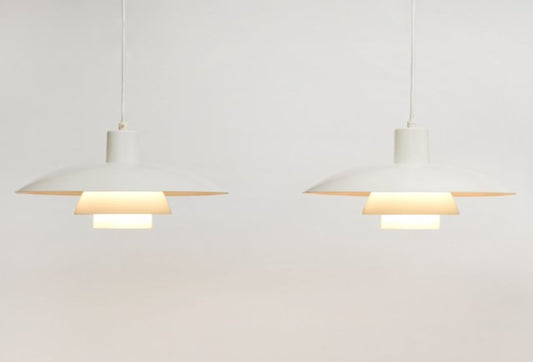 Vintage Pendelleuchte PH 4/3 von Poul Henningsen für Louis Poulsen Set von 2 Weiß Korallenrot