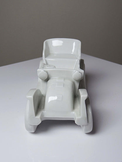 Vintage Dekofigur Oldtimer aus Limoges Porzellan