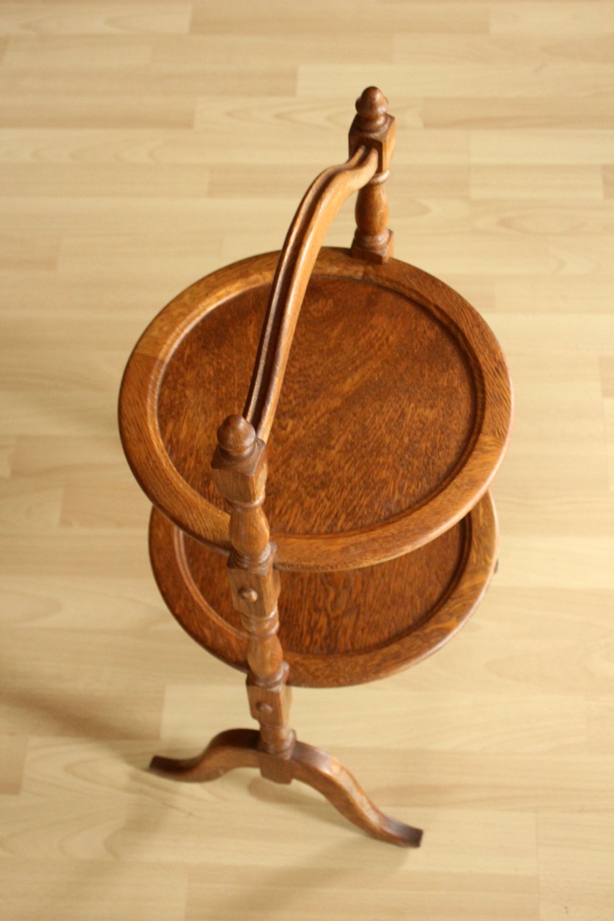 Vintage Etagere Beistelltisch aus Eiche, 1940er