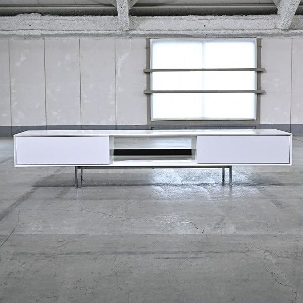 Vintage TV-Board COMPOSITION LOW von Time und Style