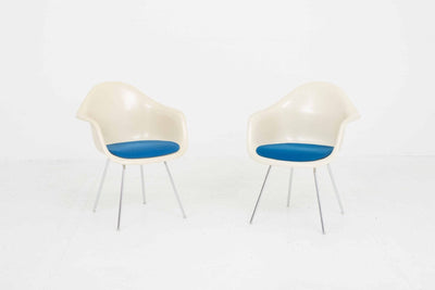 Armchair Fiberglass by Charles Eames for Vitra