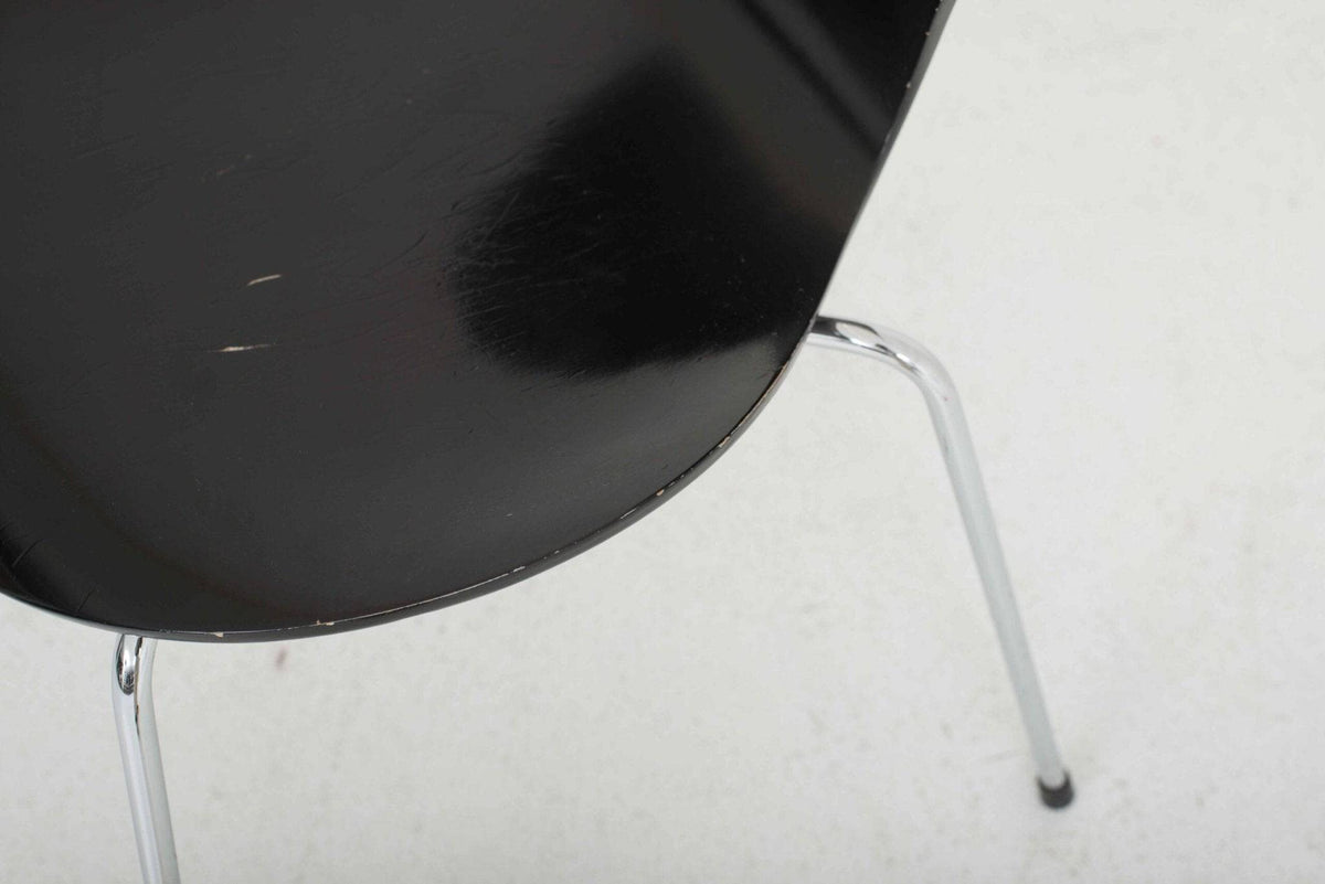 Fritz Hansen 3107 Stühle von Arne Jacobsen in Schwarz - 2nd home