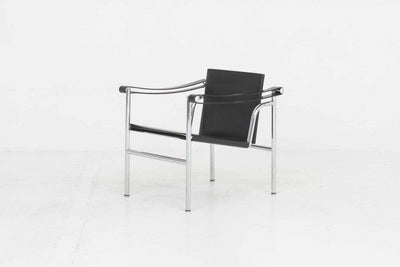 Vintage LC1 Lounge Chair by Le Corbusier for Cassina black