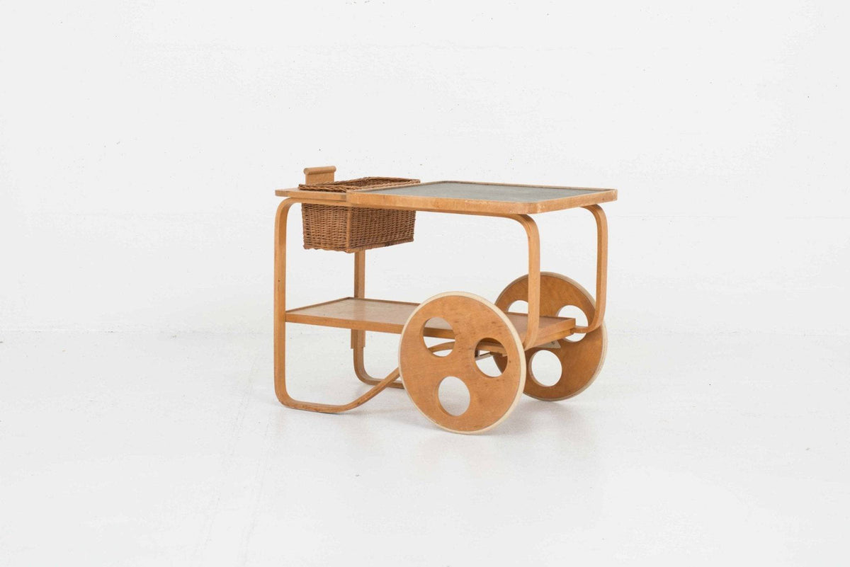 Teewagen von Alvar Aalto- produziert von Horgenglarus für Wohnbedarf - 2nd home